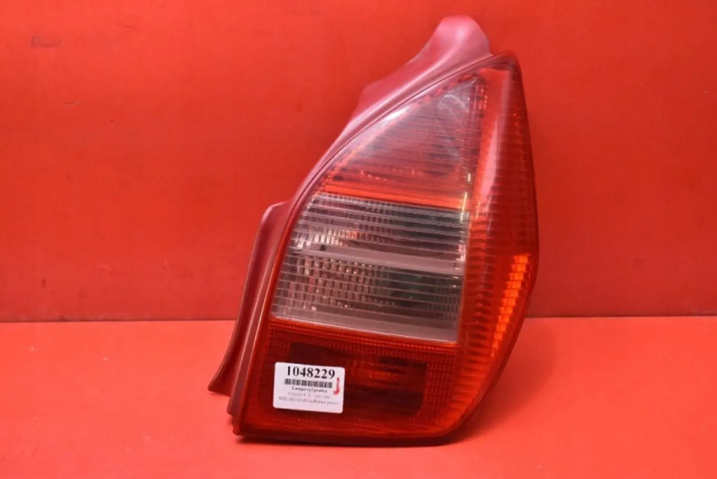 Фонарь задний правый к Citroen C2 2003
