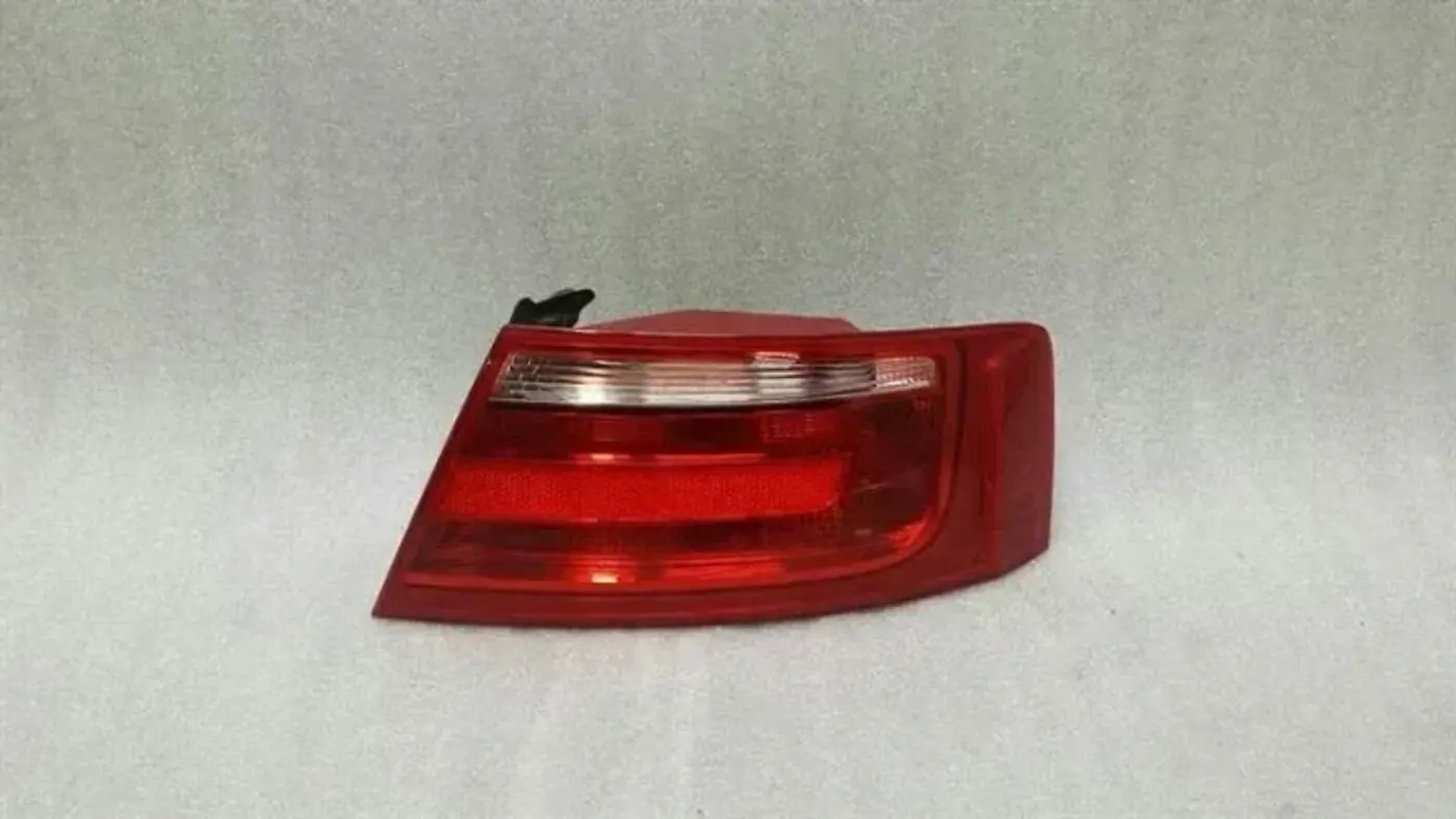 Фонарь задний правый к Audi S5 2008