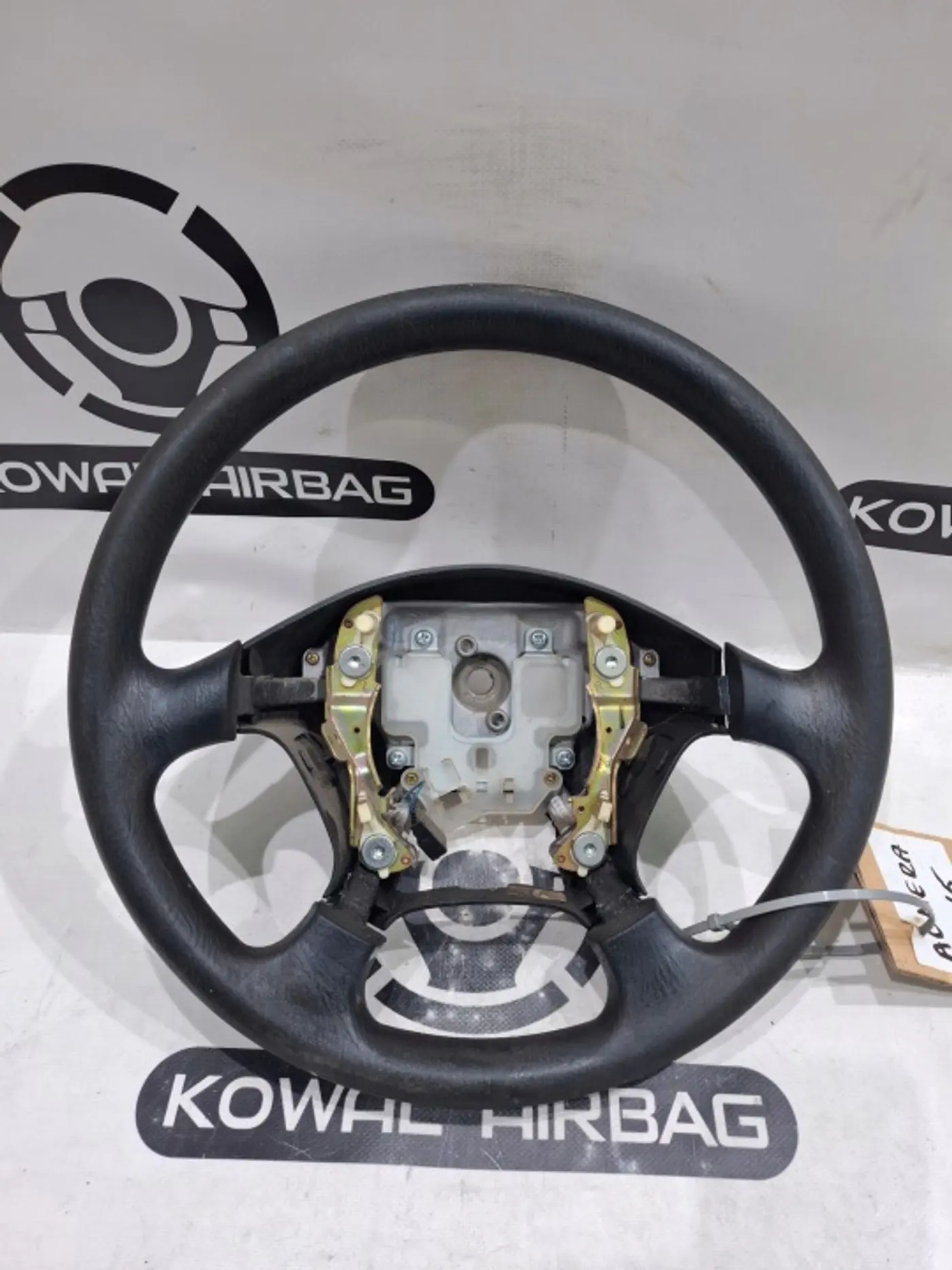 Руль к Nissan Almera 2000