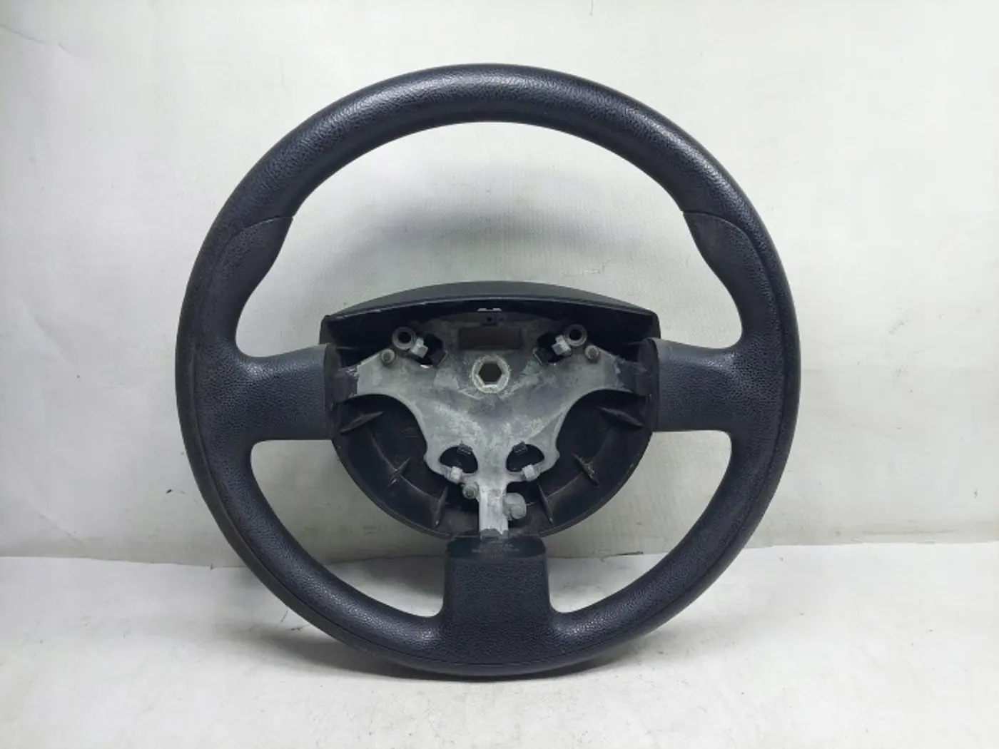 Руль к Ford Fiesta 2001