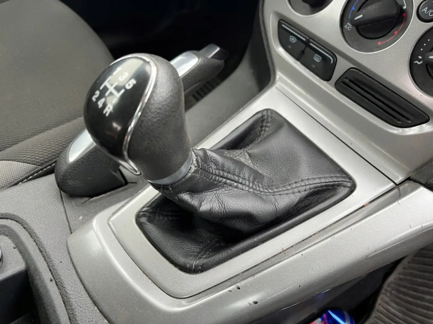 Ручка кулисы КПП к Ford Focus 2011