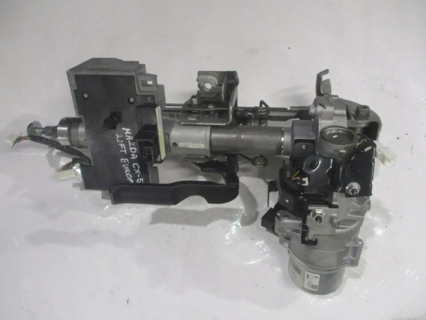 Рулевая колонка к Mazda 5 2008
