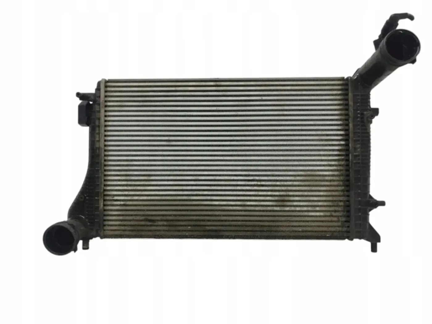Интеркулер к Volkswagen Caddy 2004