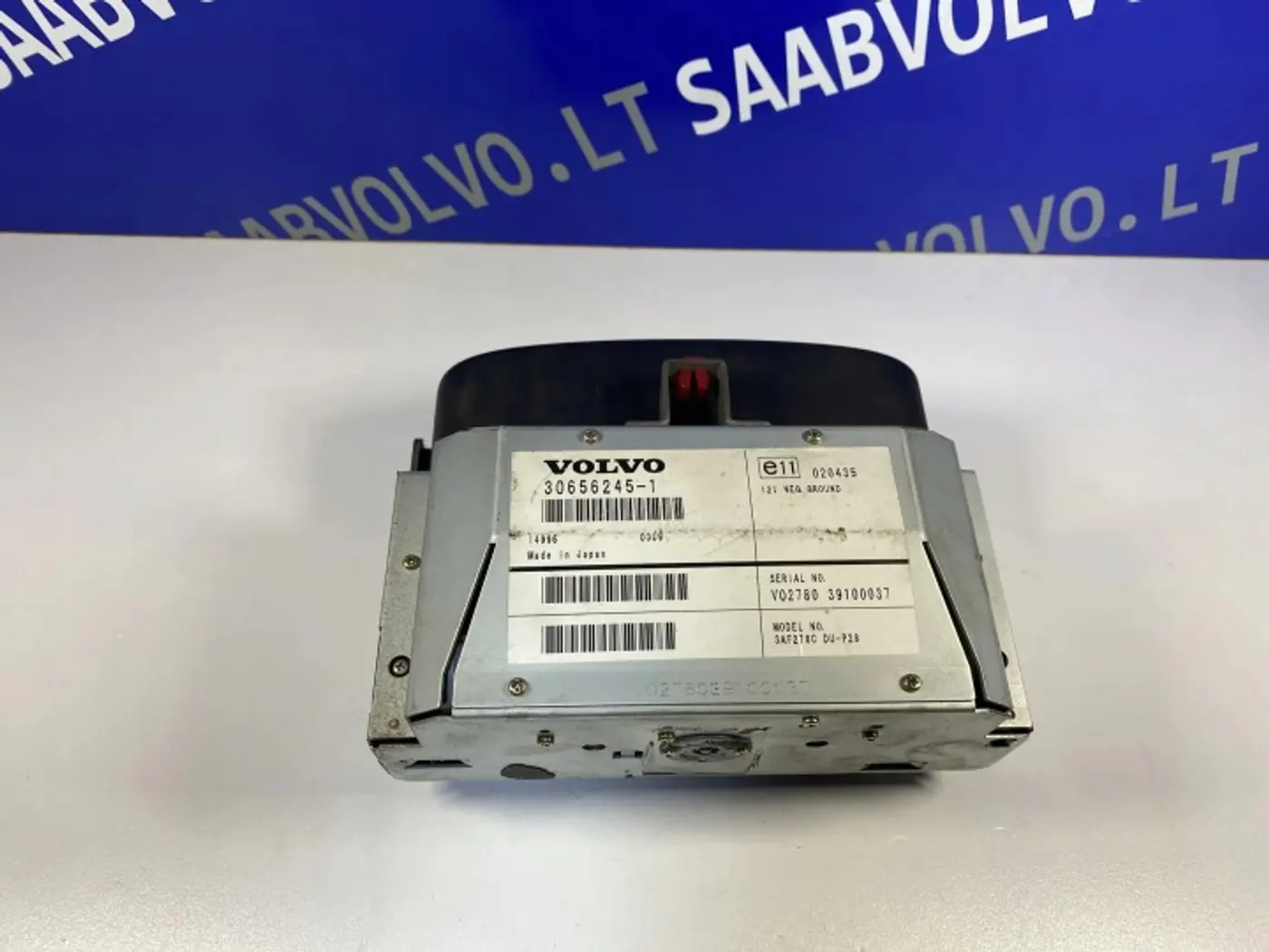 Блок навигации к Volvo V70 2000
