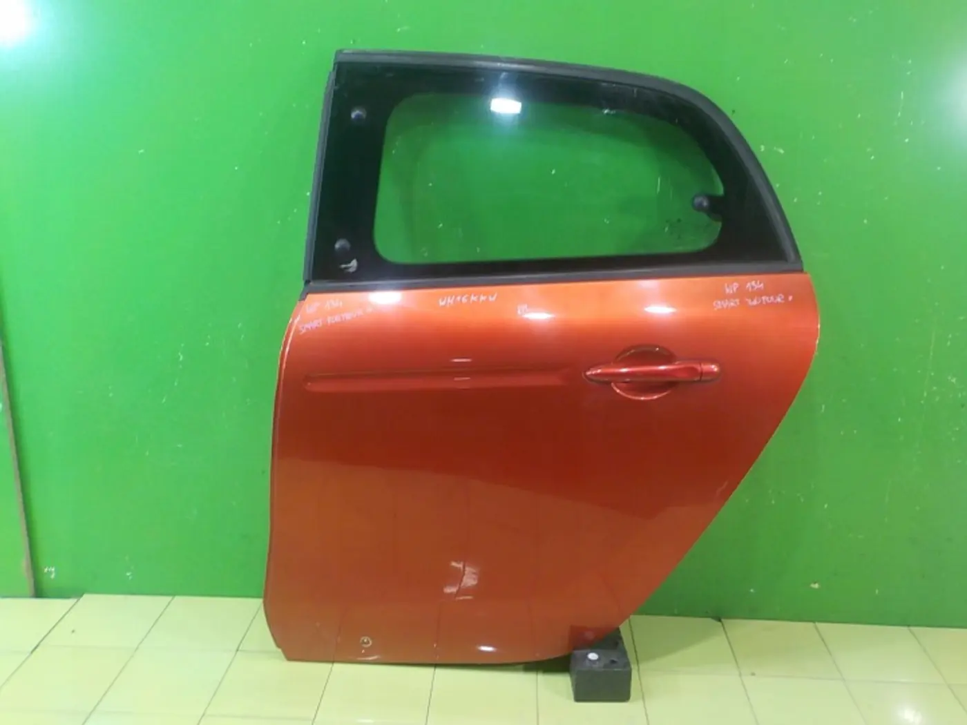 Дверь задняя левая к Smart Forfour 2014