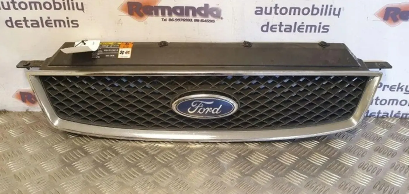 Решетка радиатора к Ford Focus 2011