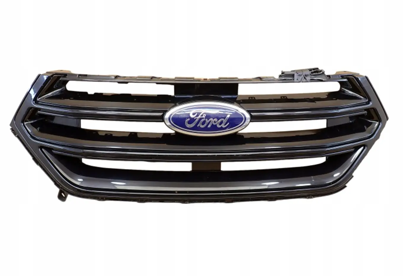 Решетка радиатора к Ford Edge 2015