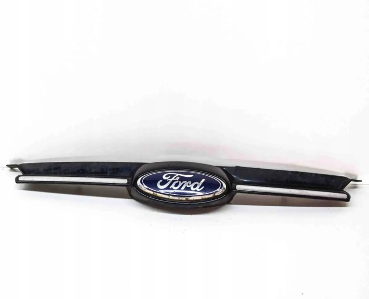 Решетка радиатора к Ford Focus 2011