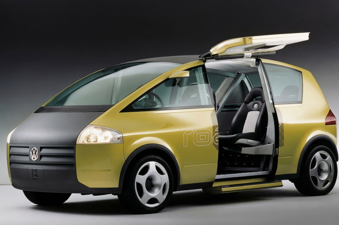 Volkswagen Noah: концепт из 1995 года, который показал будущее минивэнов