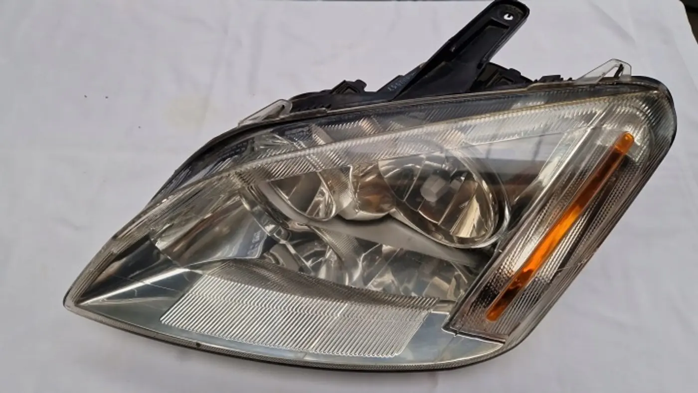 Фара левая к Ford C-MAX 2003