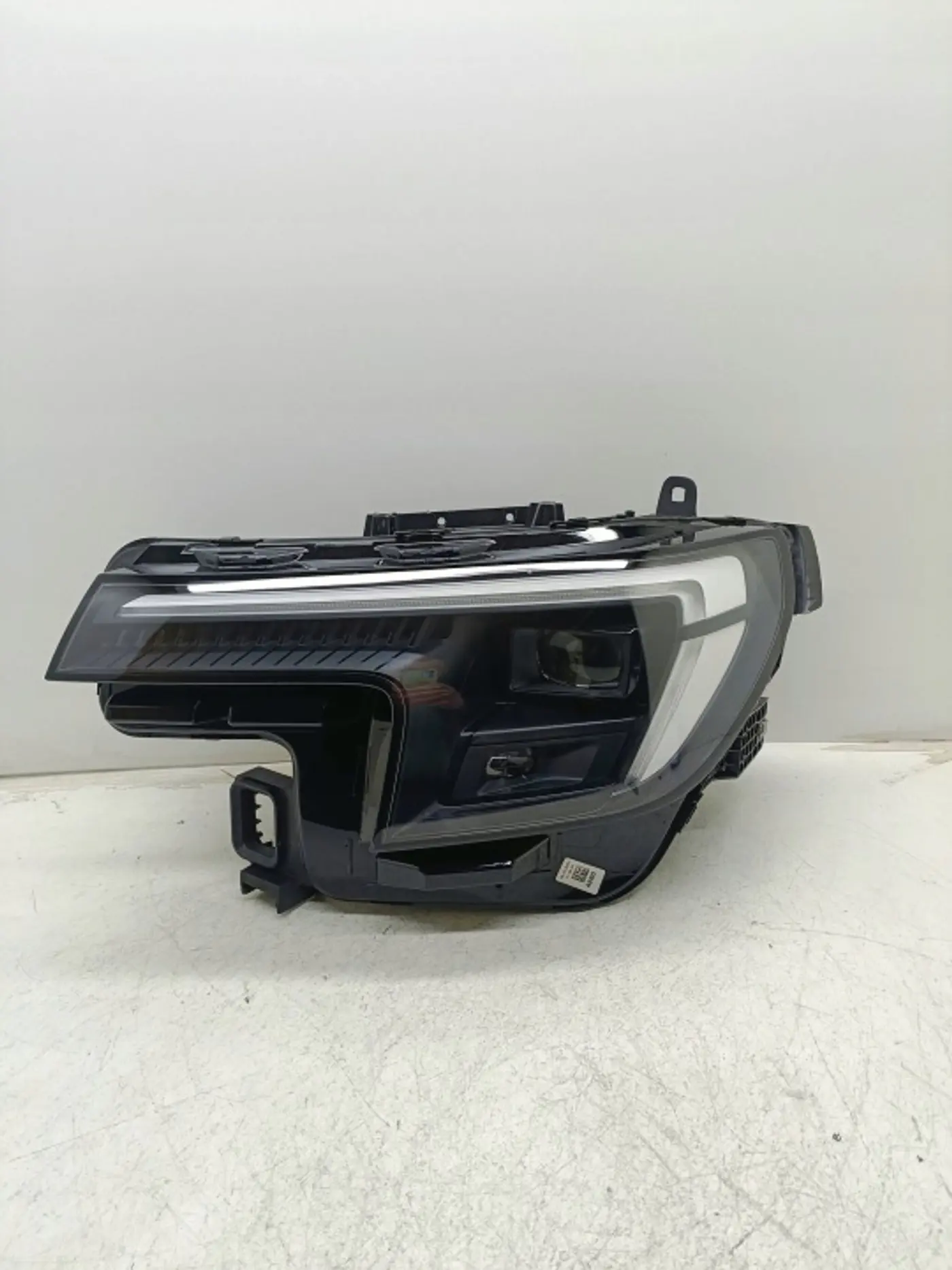 Фара левая к Ford Explorer 2019