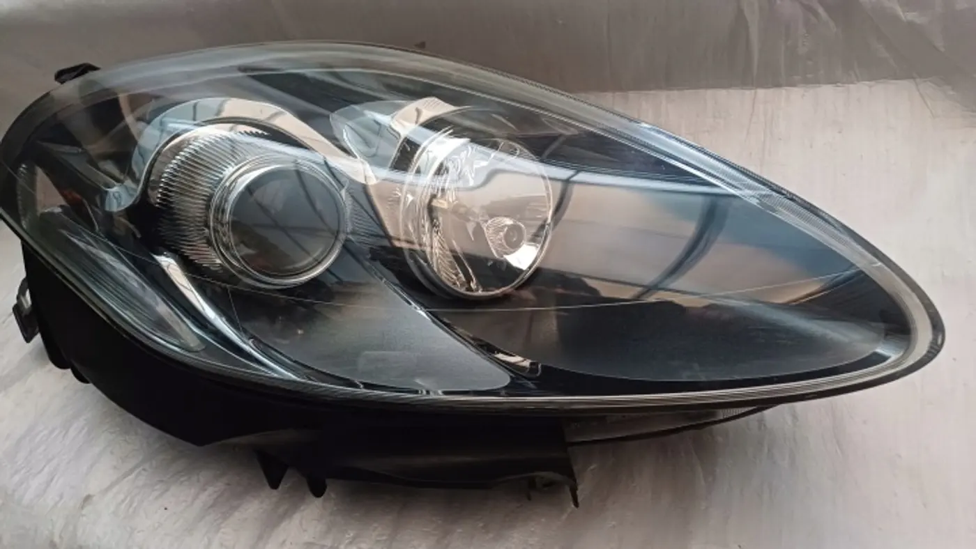 Фара правая к Fiat Croma 2008