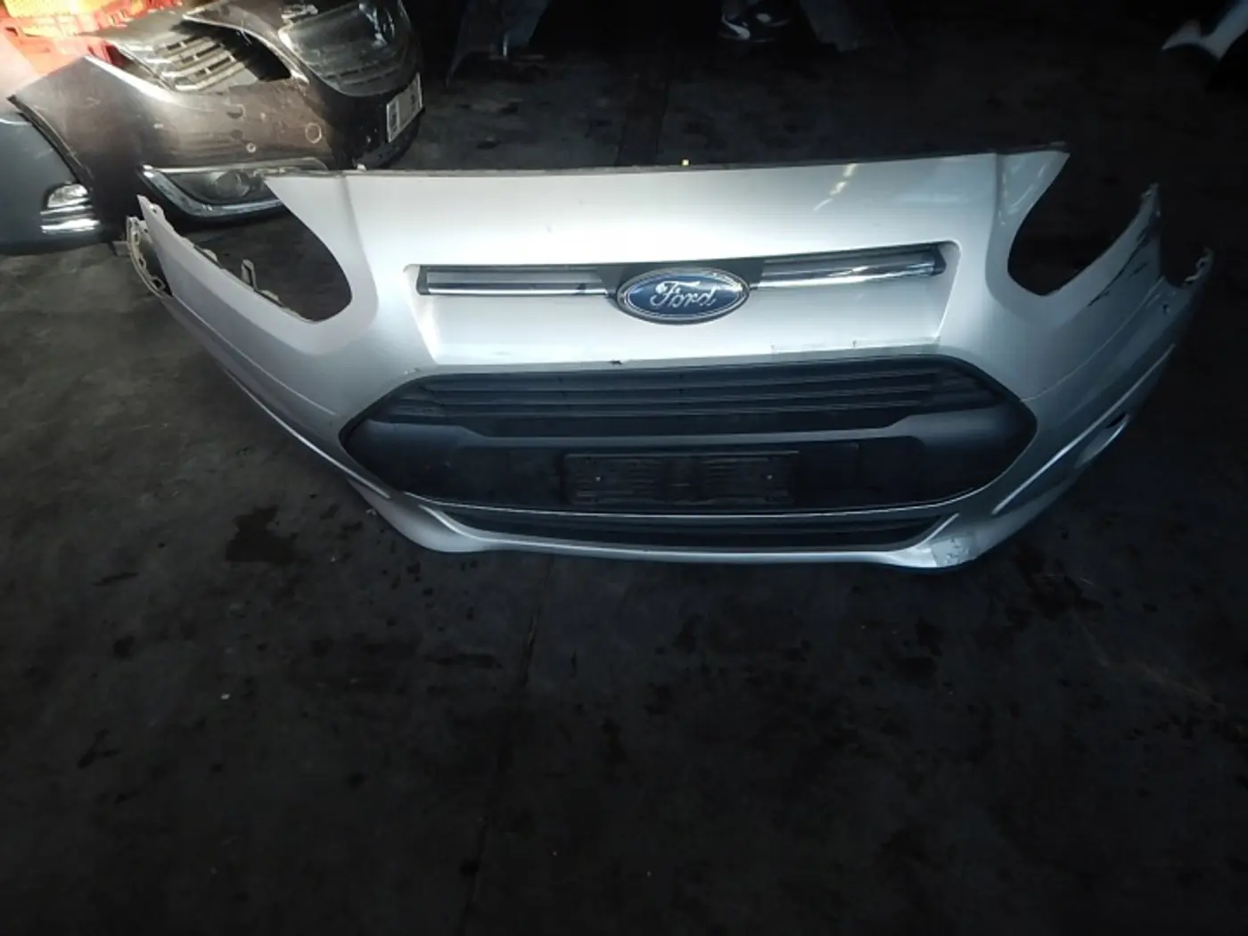 Бампер передний к Ford Transit 2014