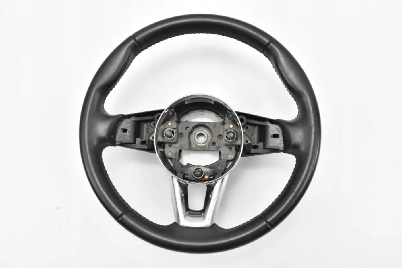 Руль к Mazda MX-5 2015