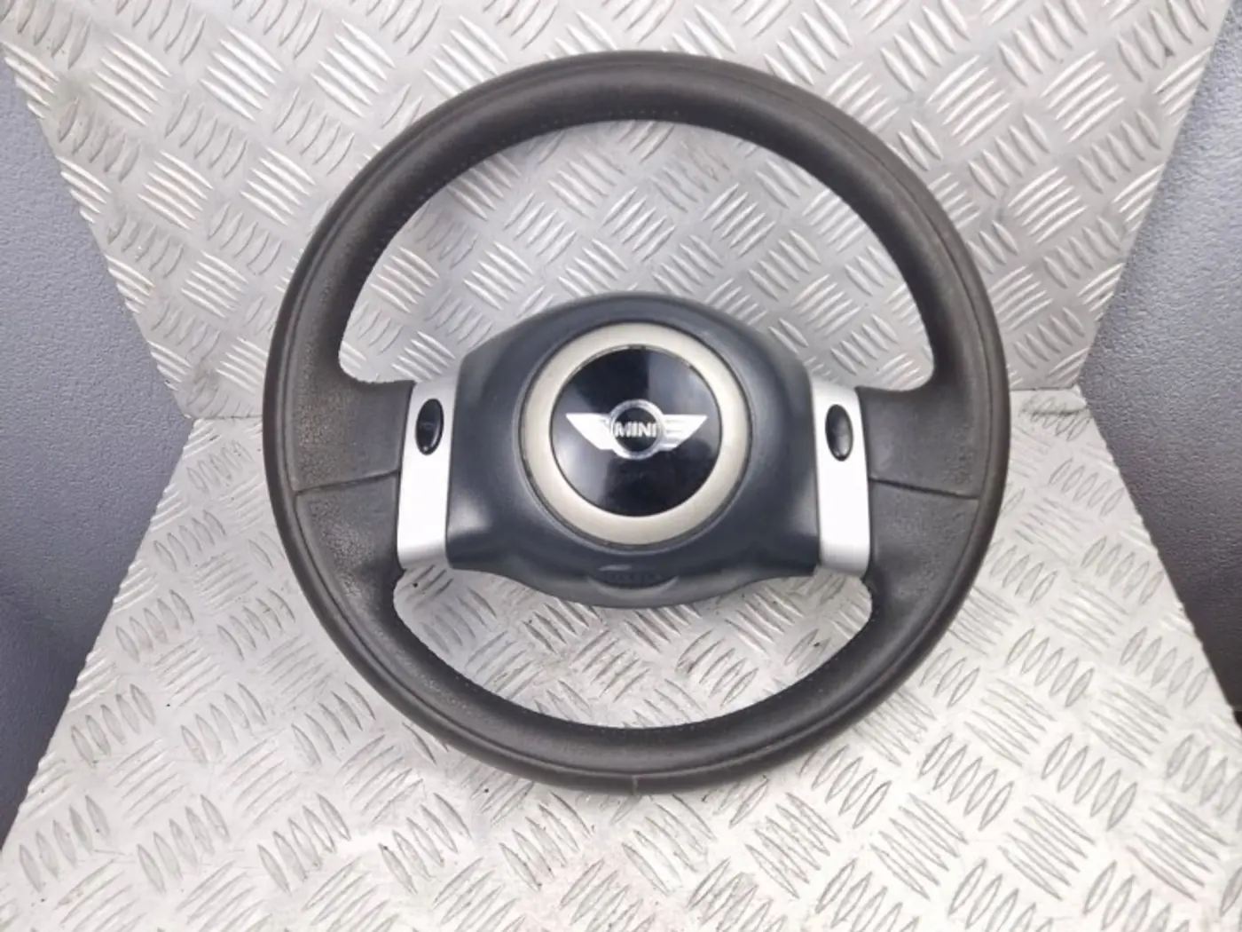 Руль к MINI Cooper 2000