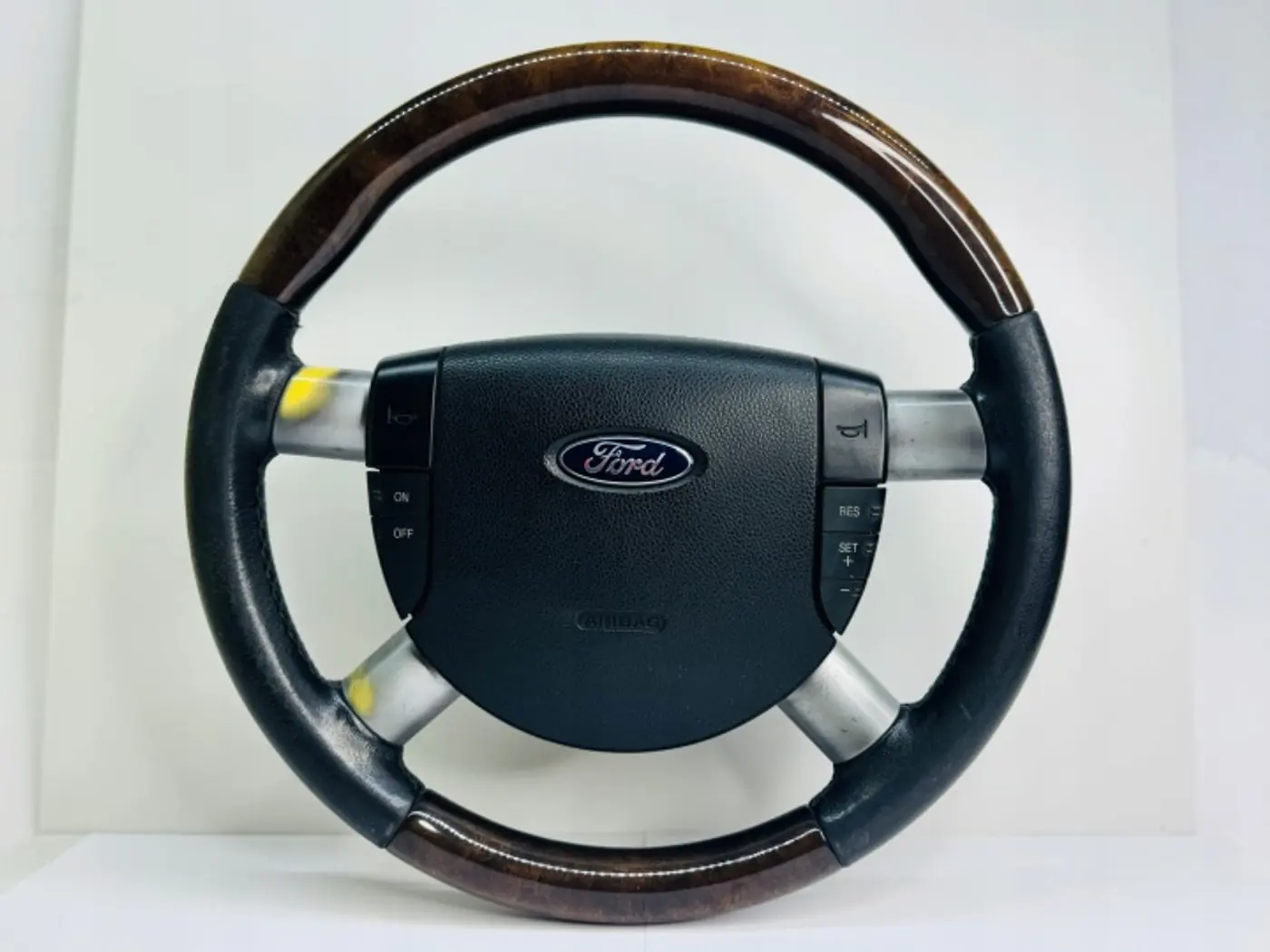 Руль к Ford Mondeo 2015