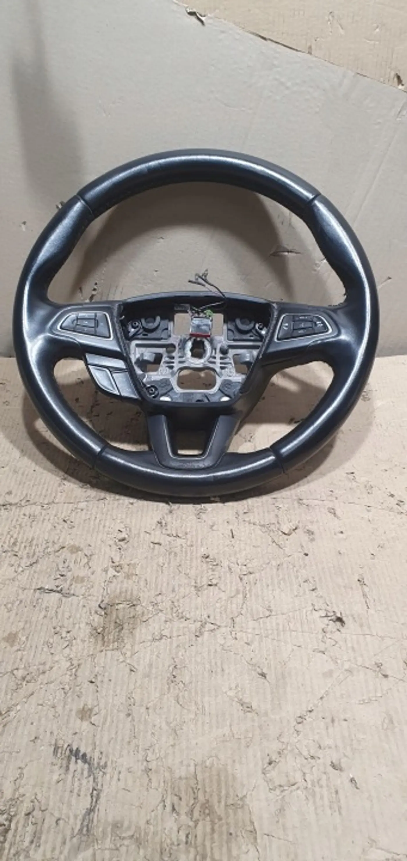 Руль к Ford C-MAX 2015
