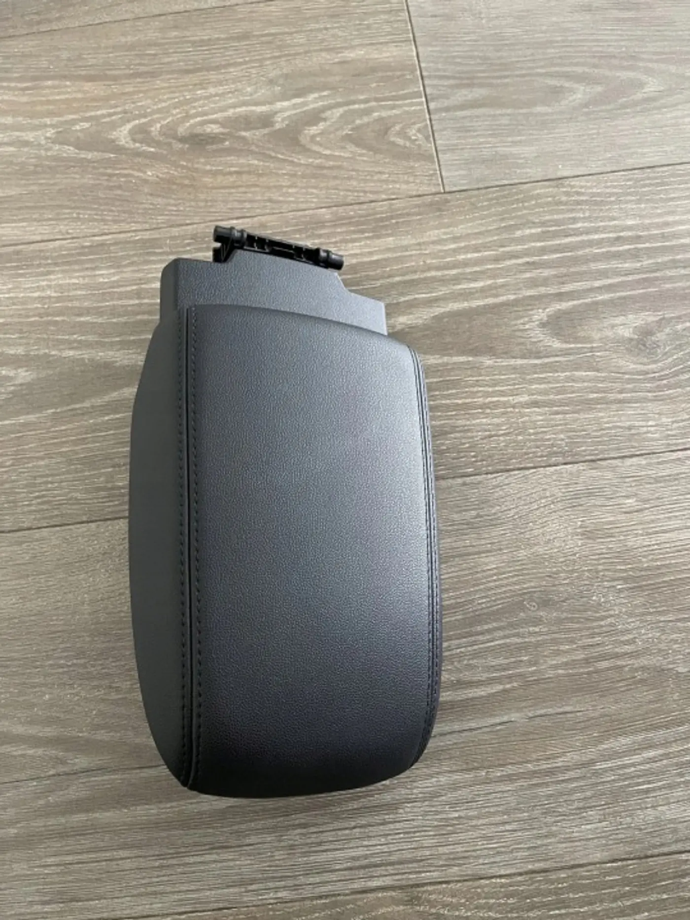 Подлокотник к Ford Focus 2019