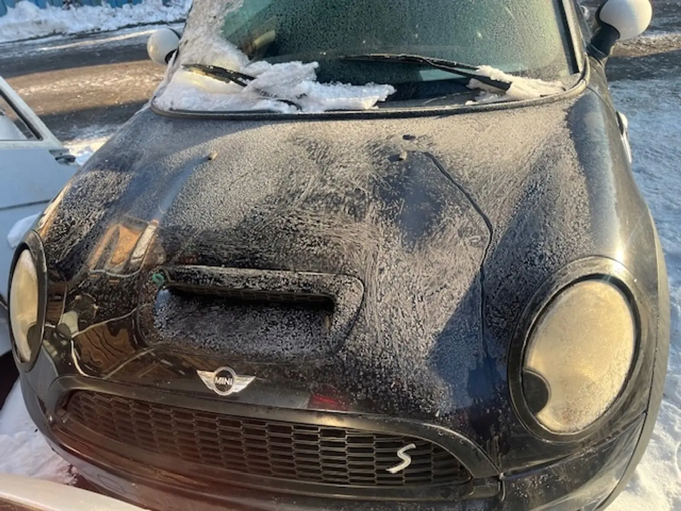 Капот к MINI Cooper 2006