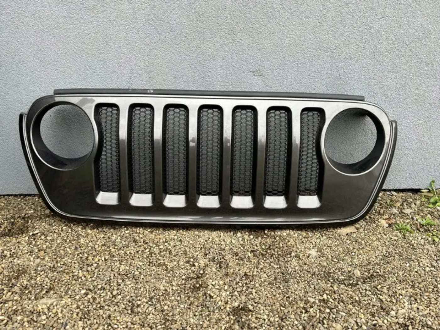 Решетка радиатора к Jeep Gladiator 2019