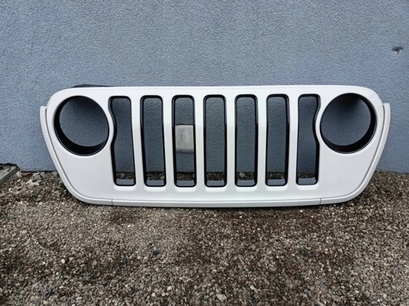 Решетка радиатора к Jeep Gladiator 2019