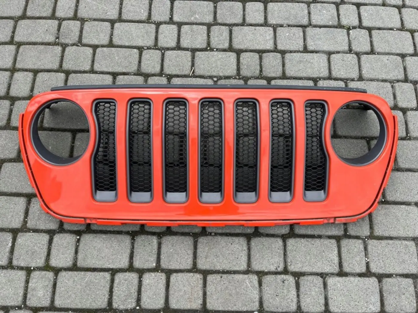 Решетка радиатора к Jeep Gladiator 2019