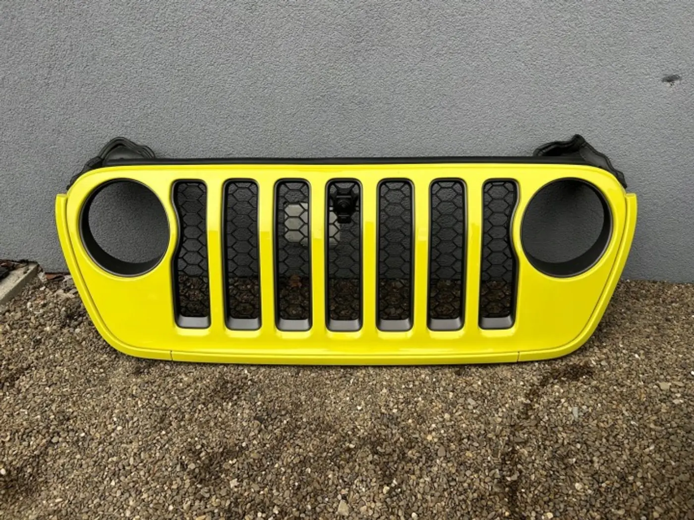 Решетка радиатора к Jeep Gladiator 2019