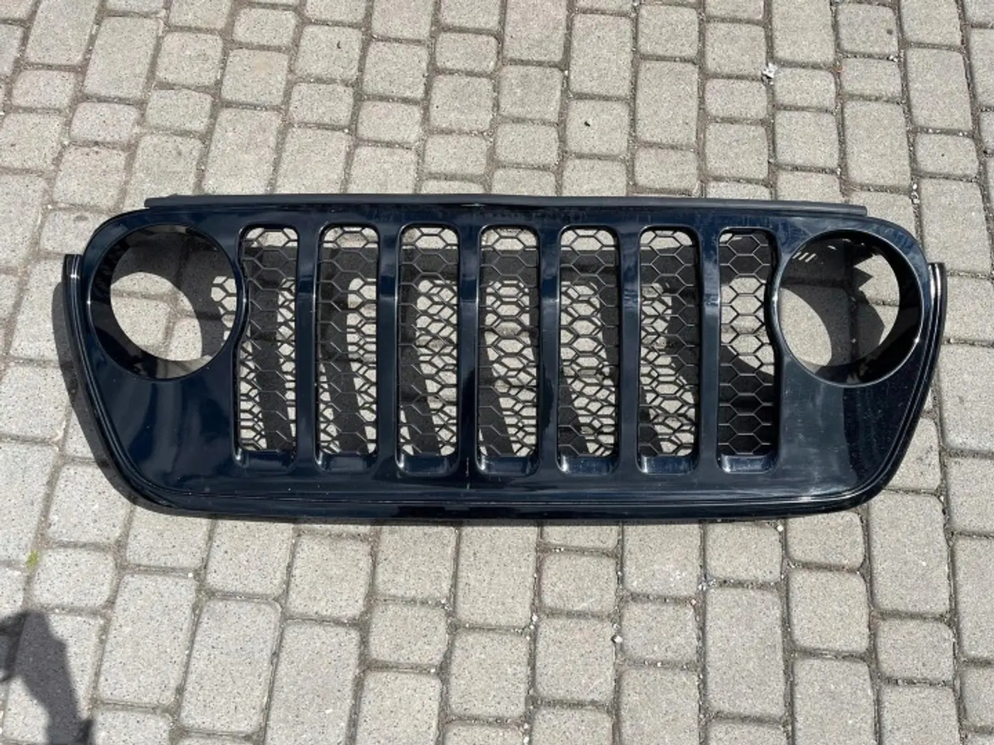 Решетка радиатора к Jeep Gladiator 2019