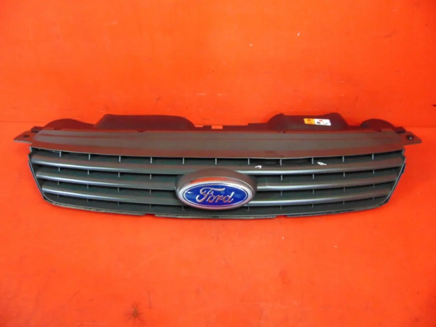 Решетка радиатора к Ford Flex 2008