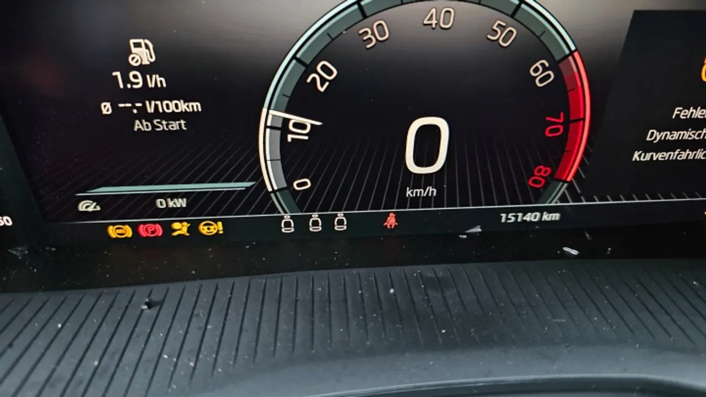 Щиток приборов (приборная панель) к Skoda Scala 2019