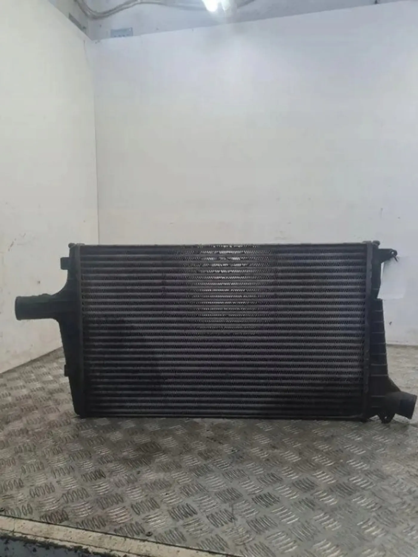 Интеркулер к Audi A4 2004