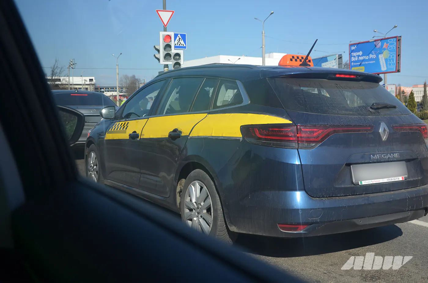 Как и почему таксисты нарушают правила – проверка с Транспортной инспекцией