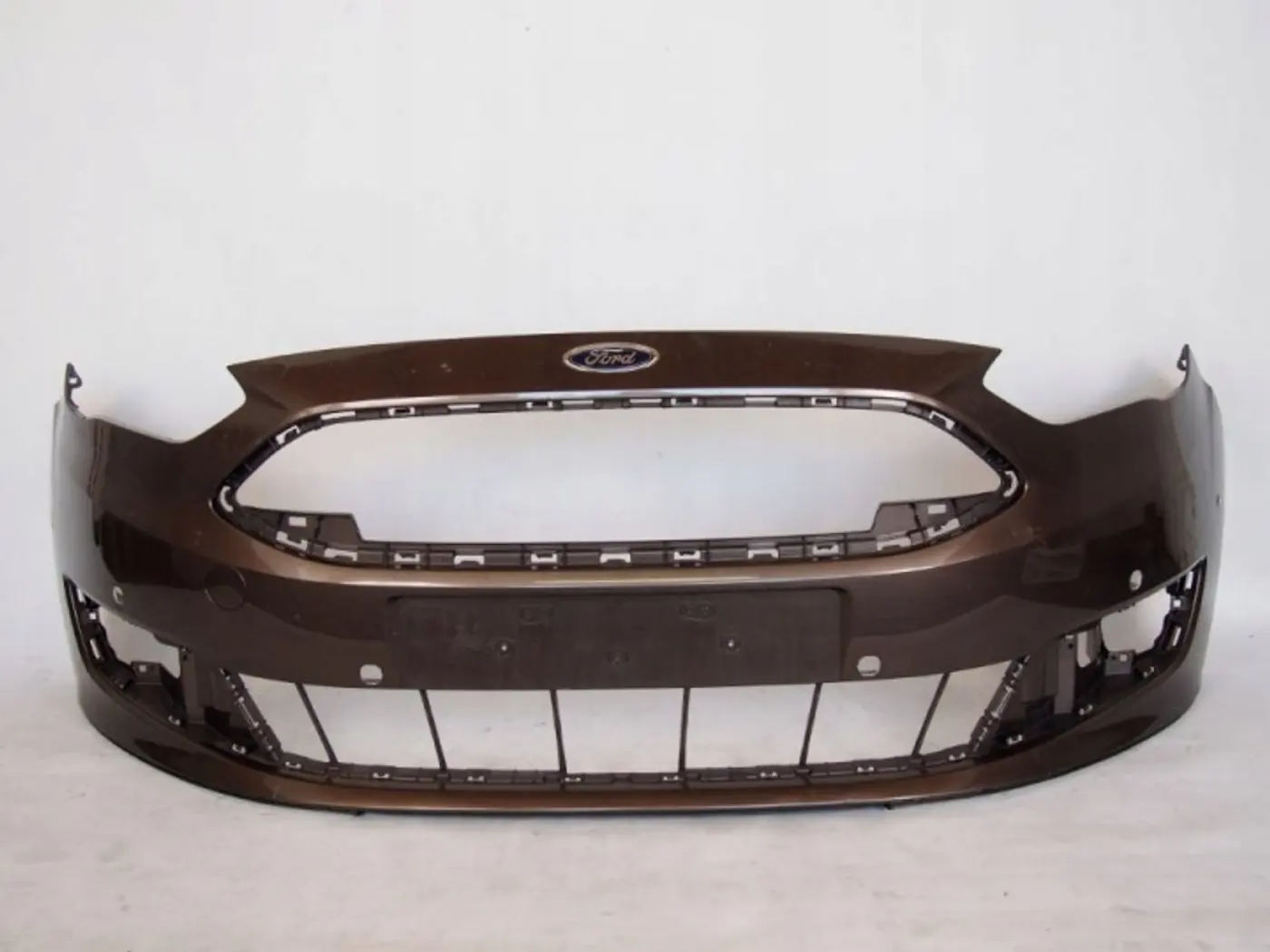 Бампер передний к Ford C-MAX 2015