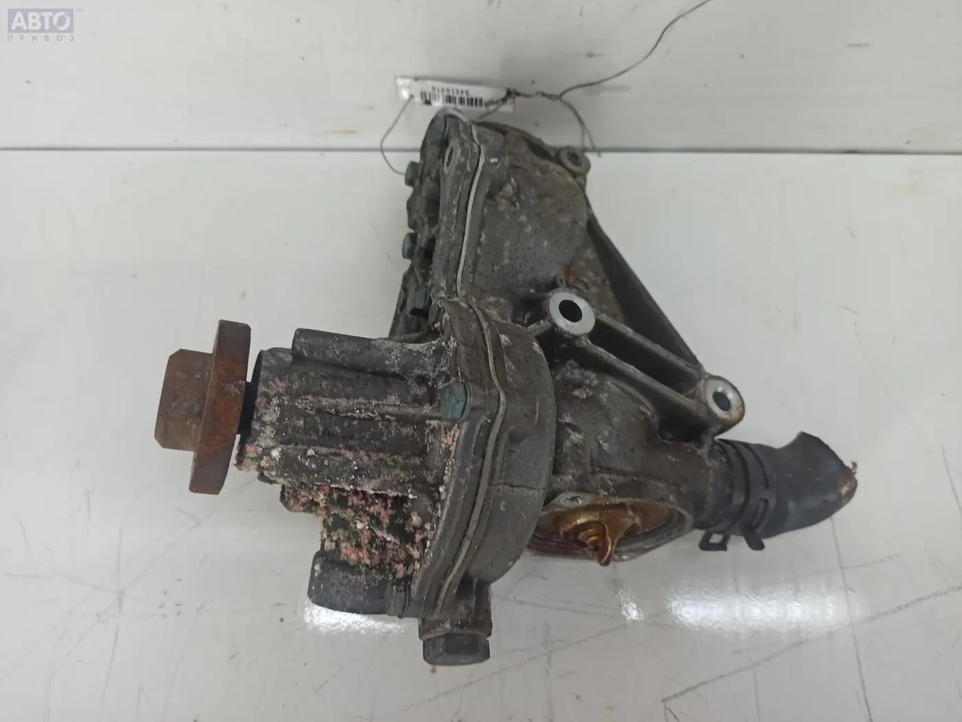Помпа к Audi A4 1998