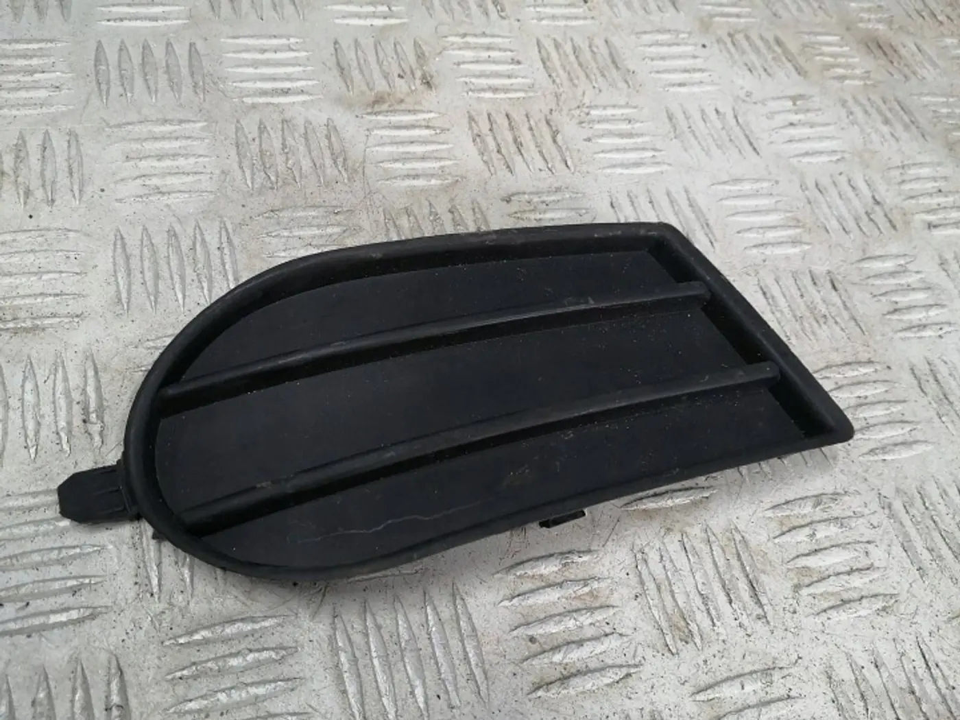 Решетка радиатора к Suzuki Swift 2011