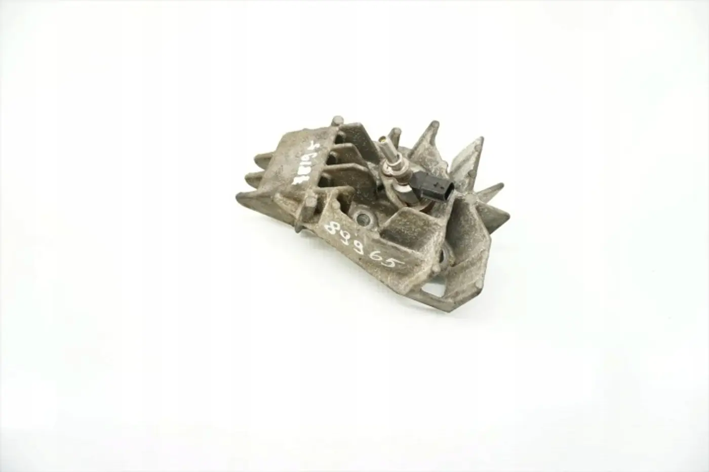 Форсунка к Renault Fluence 2009