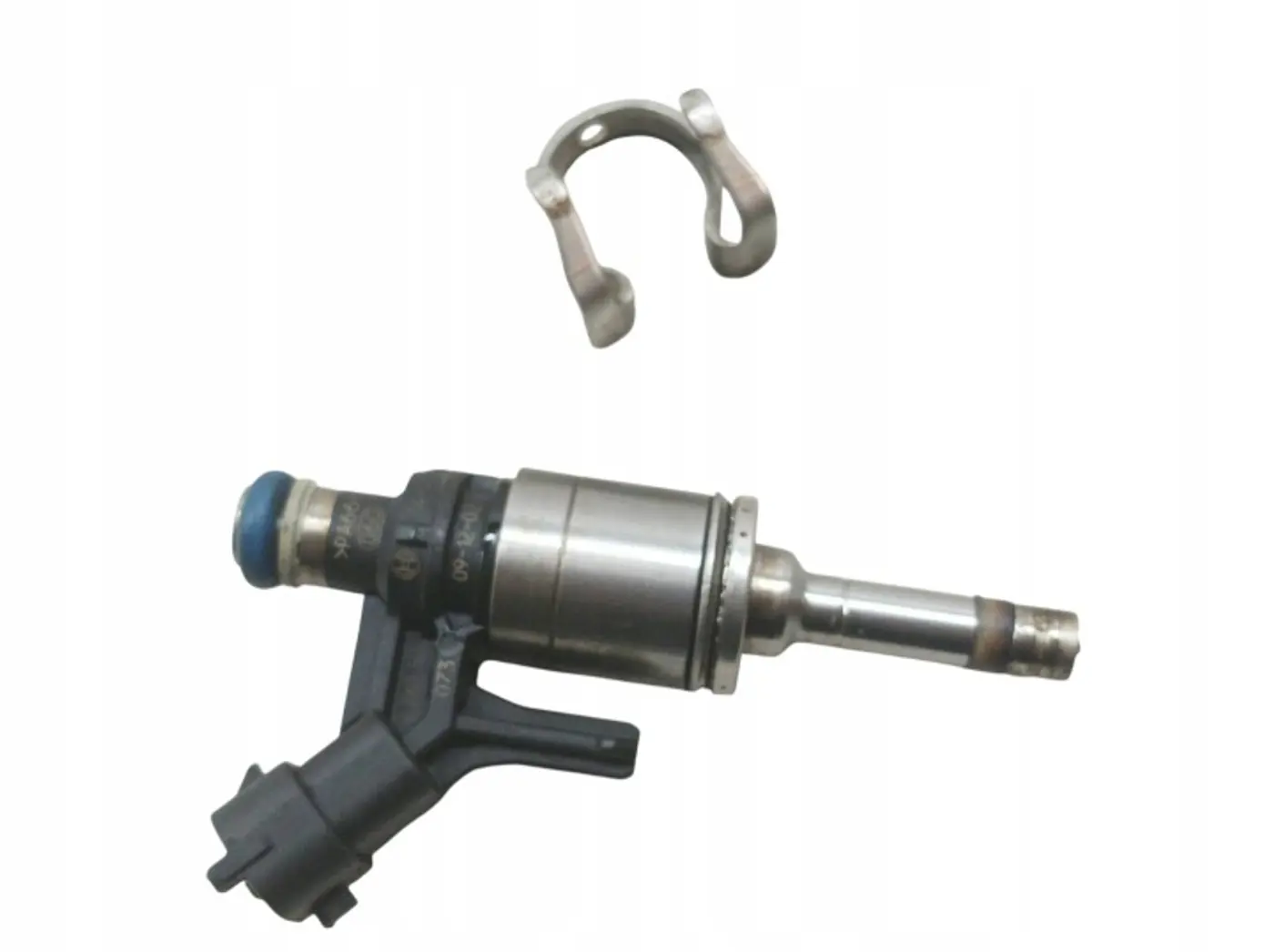 Форсунка к Peugeot 3008 2010