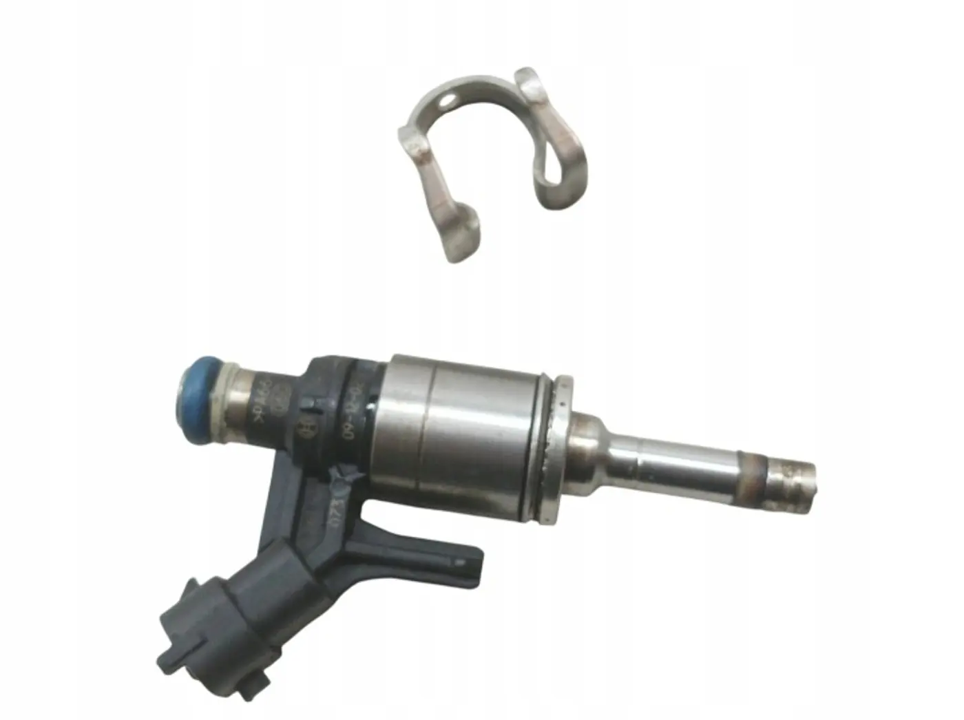 Форсунка к Peugeot 3008 2010