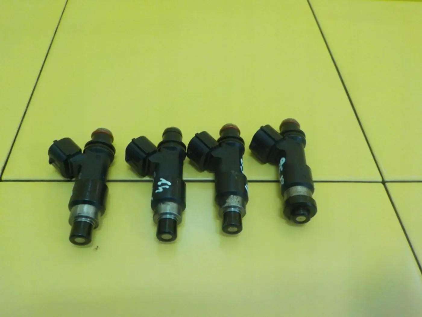 Форсунка к Mitsubishi i 2006