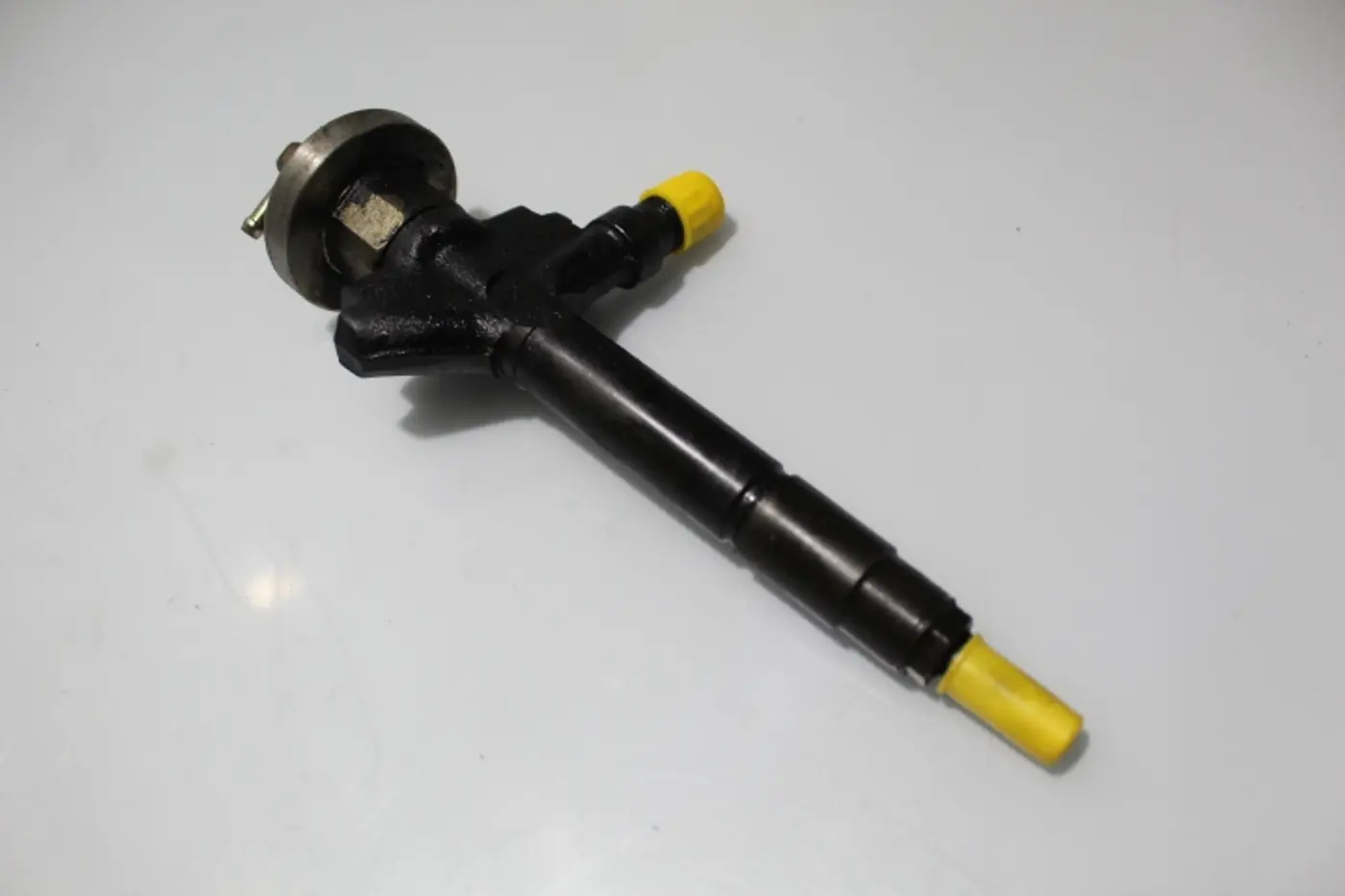Форсунка к Mazda 2 2003