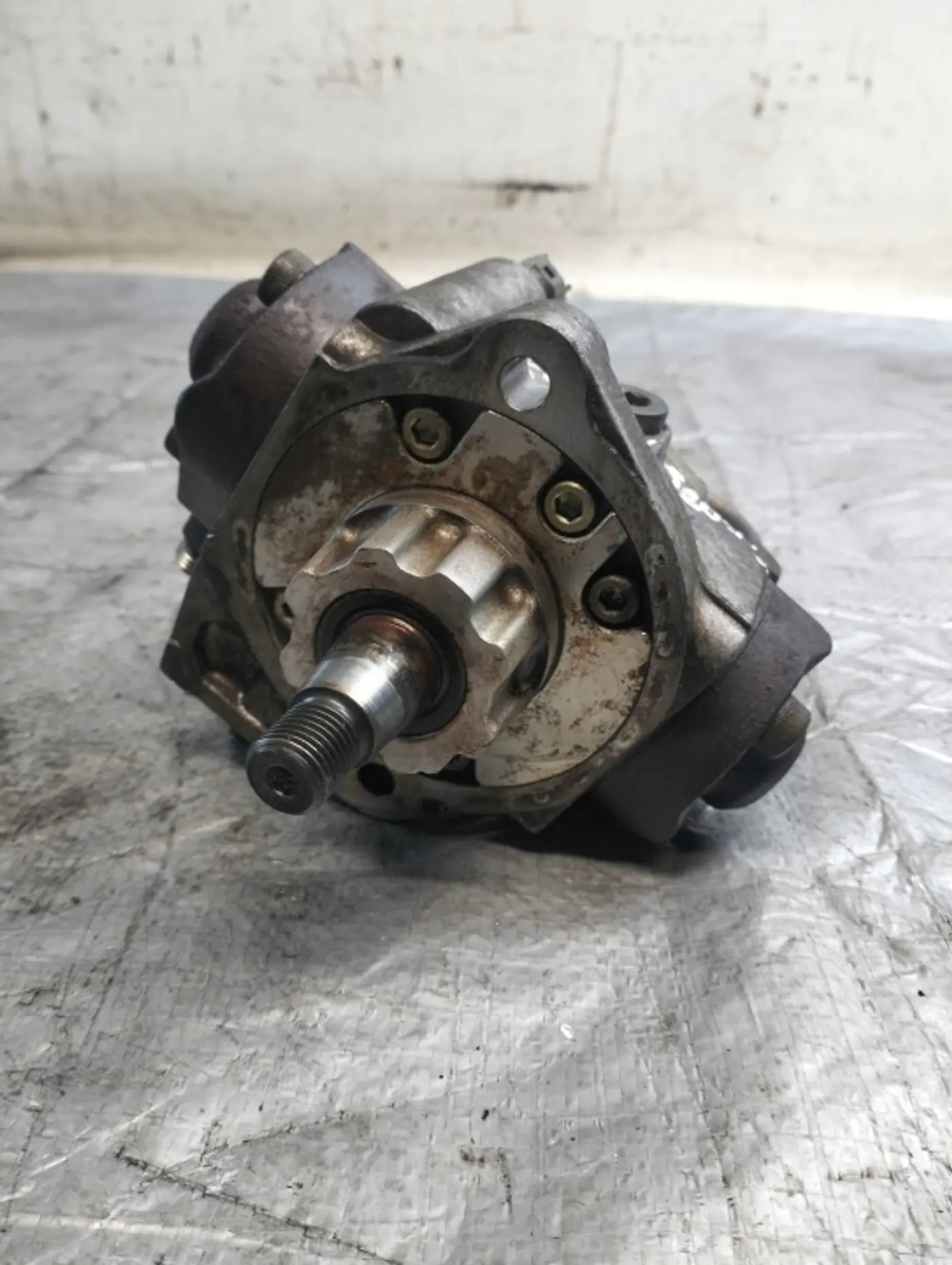 ТНВД к Nissan Primera 2002