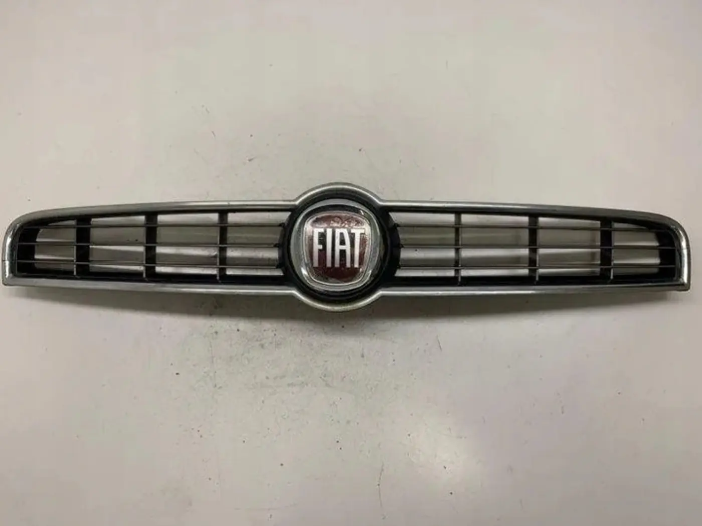 Решетка радиатора к Fiat Bravo 2007