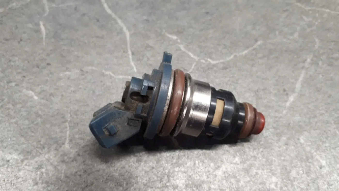 Форсунка к Ford Fiesta 2001