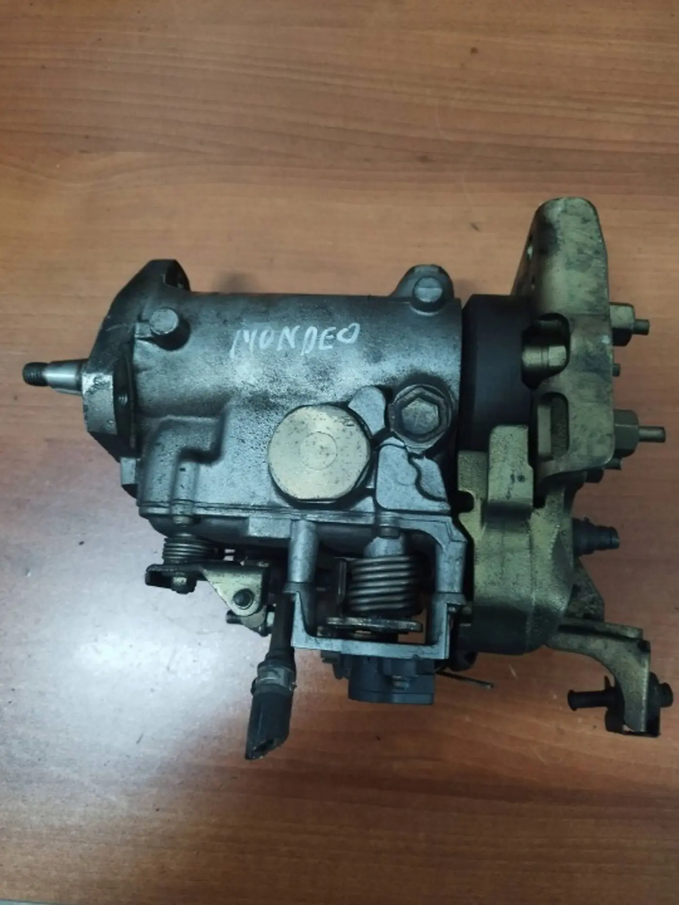 ТНВД к Ford Mondeo 1996