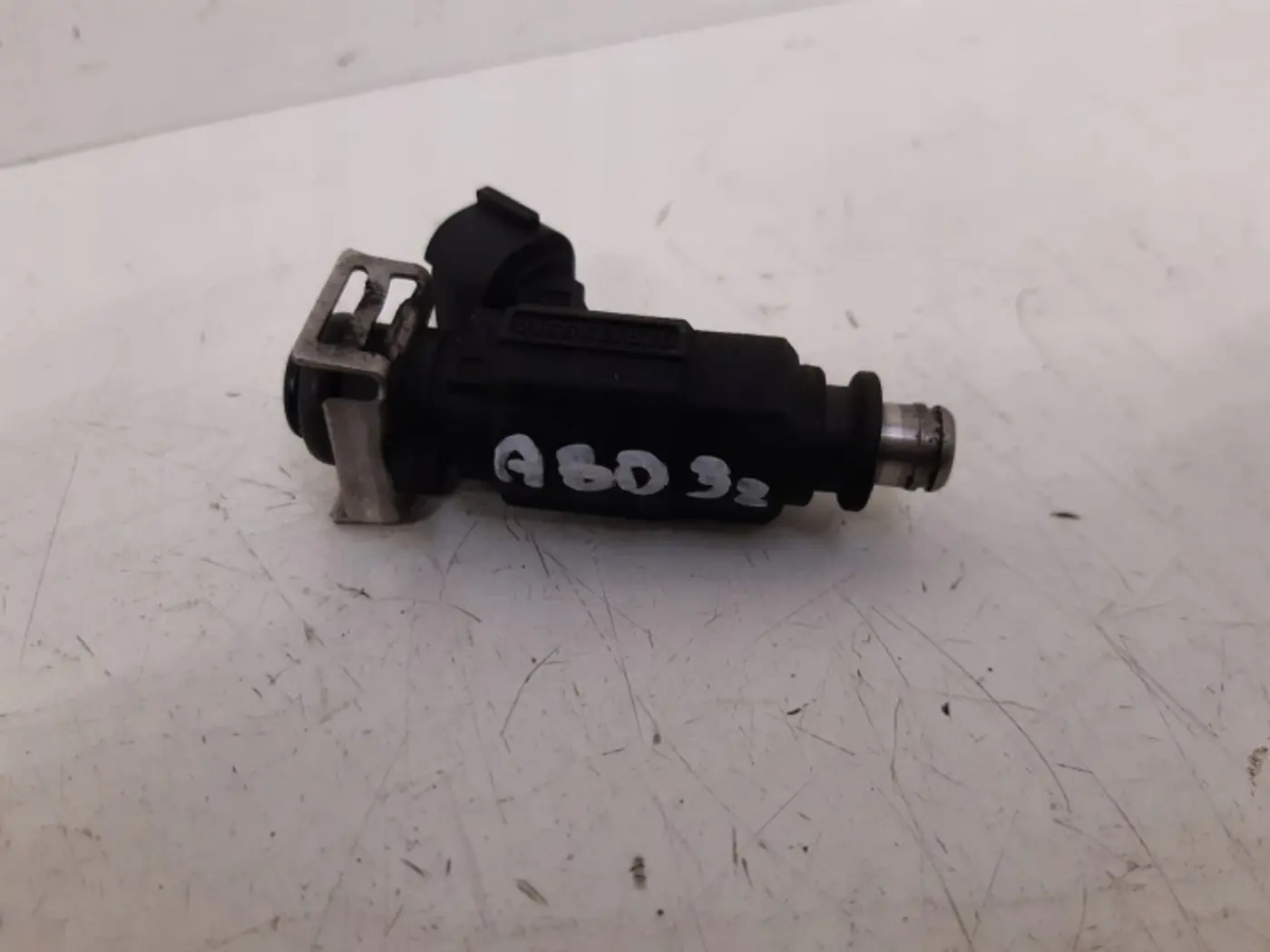 Форсунка к Audi A8 2002