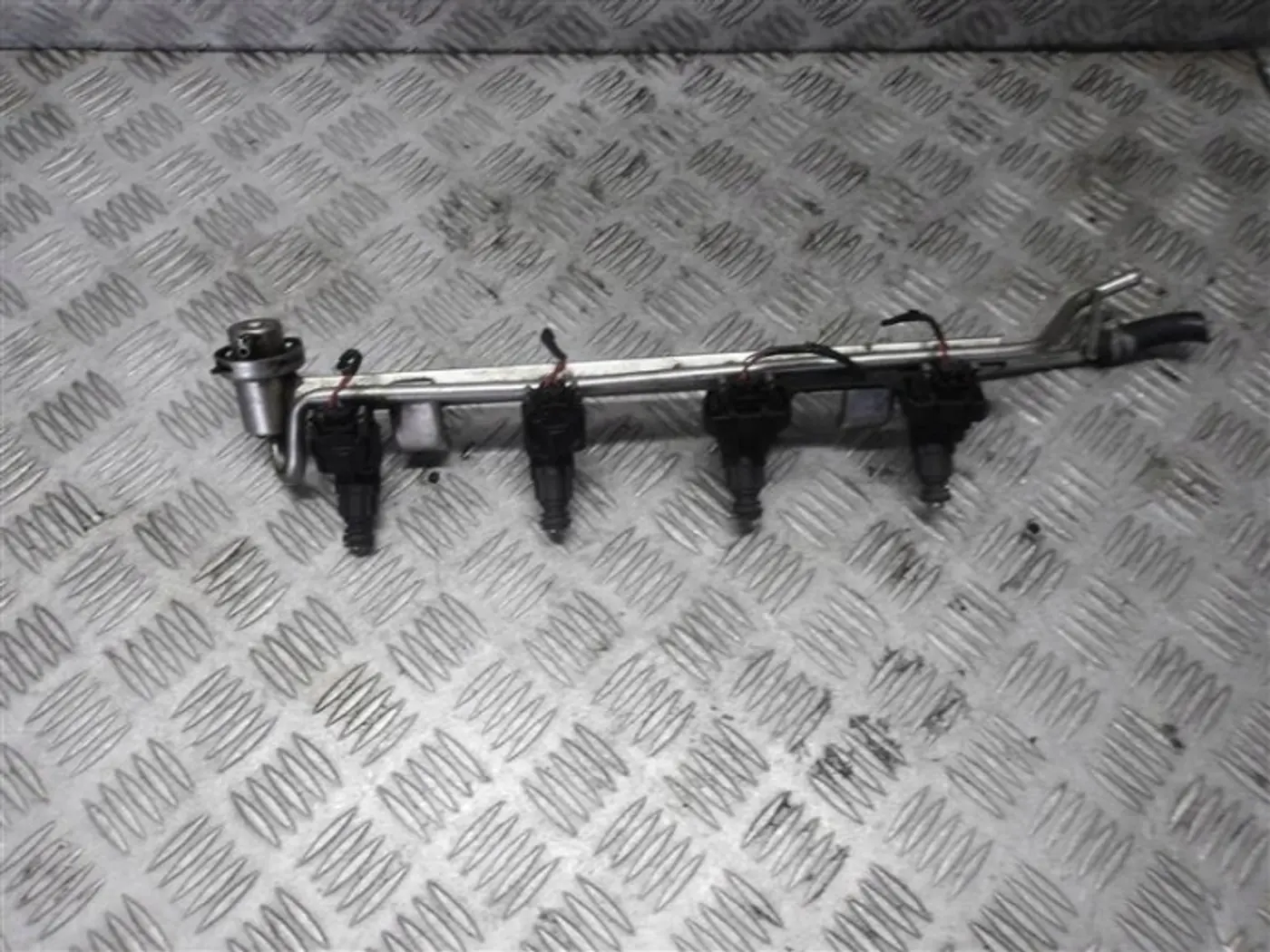 Форсунка к Audi A3 1996