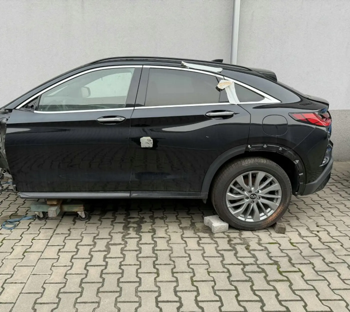 Дверь передняя левая к Infiniti QX55 2021