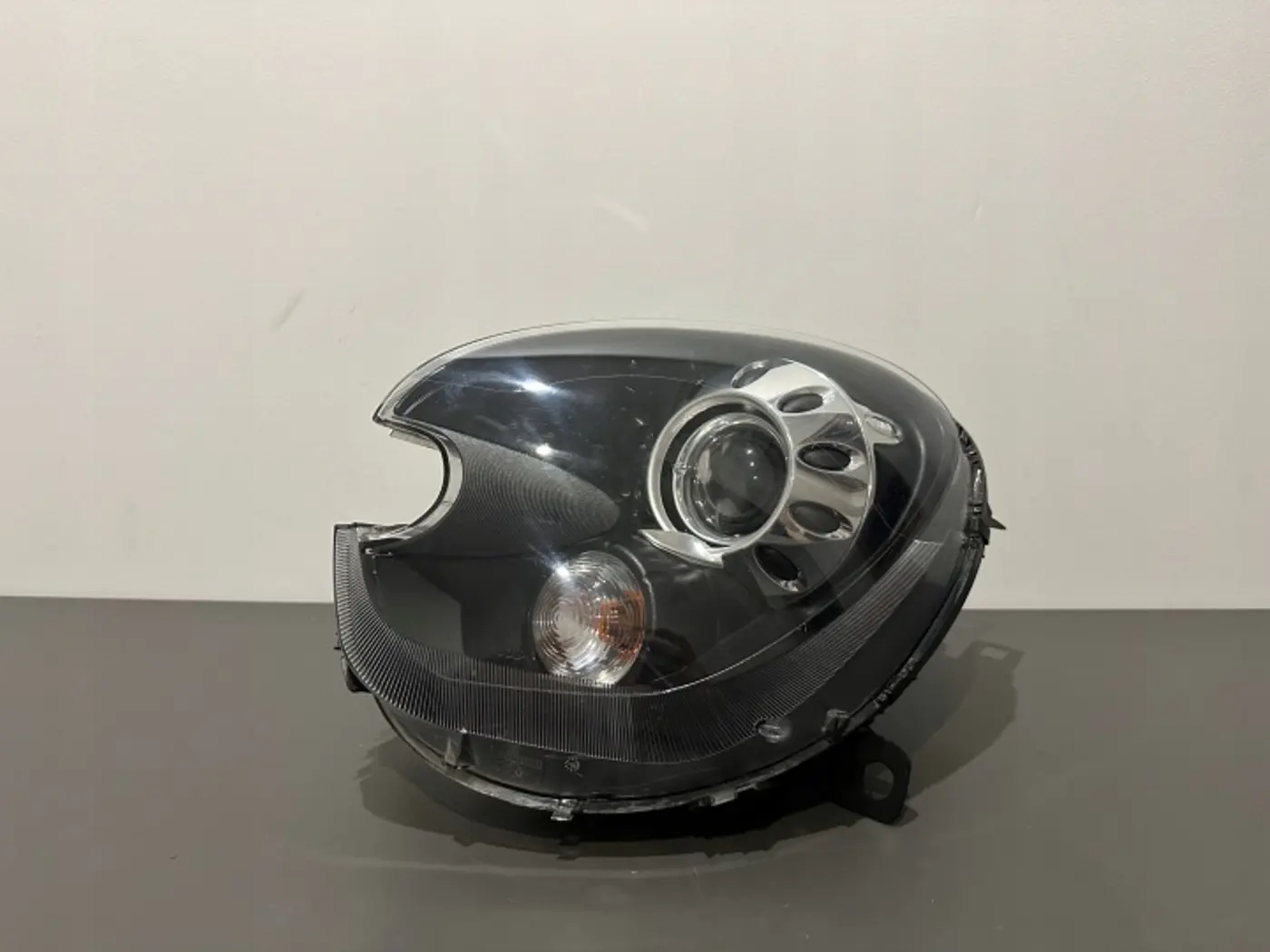 Фара левая к MINI Countryman 2010