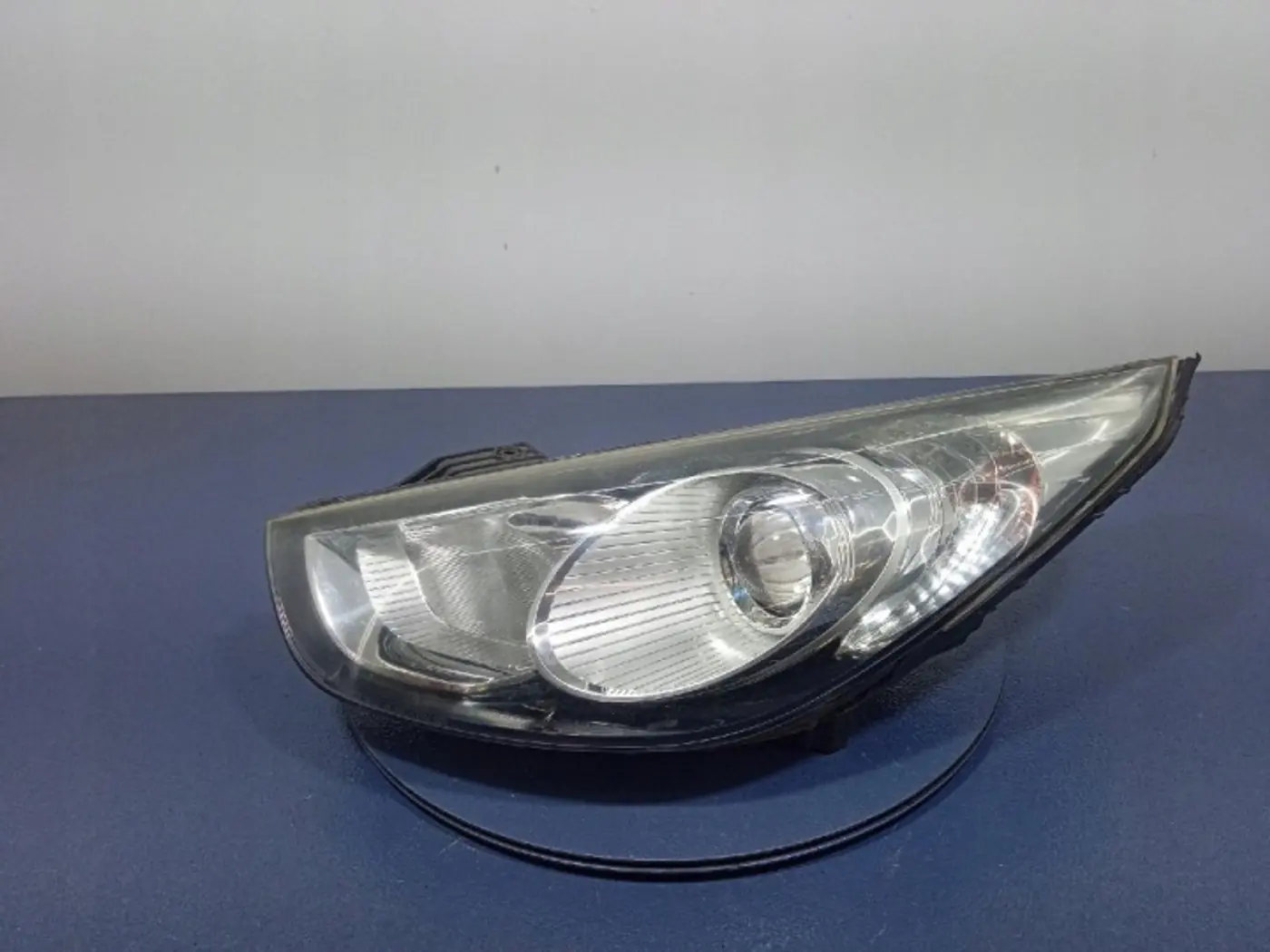 Фара левая к Hyundai ix35 2010