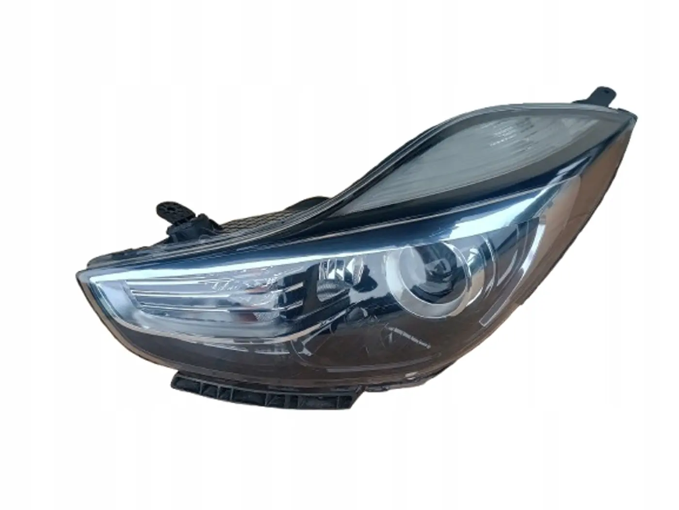 Фара левая к Hyundai ix20 2015